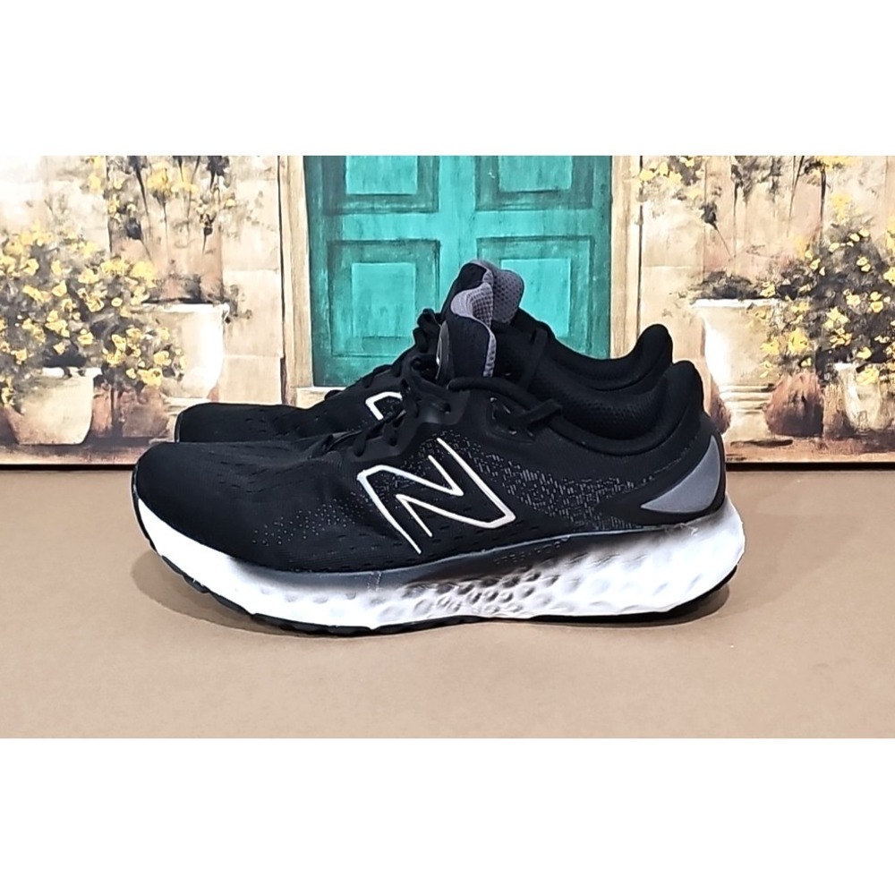 New Balance Men's Evoz V2 Running Shoes